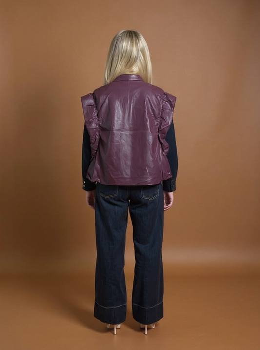 Analise Gilet in Burgundy