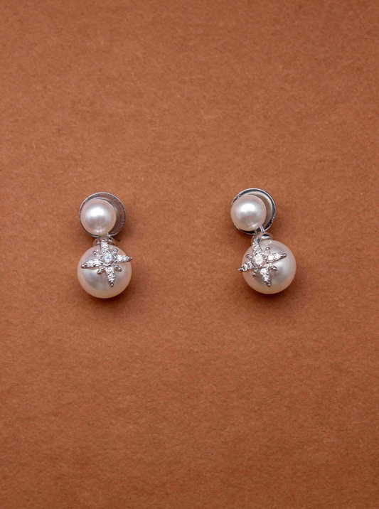 Saer statement pearl earrings