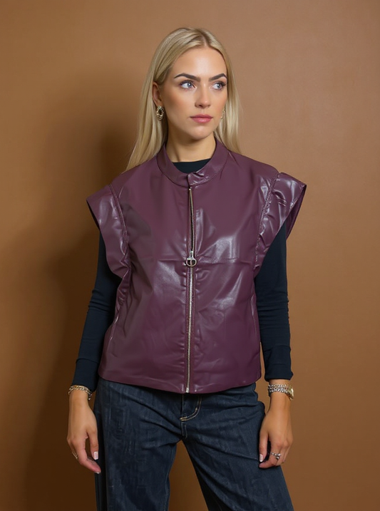 Analise Gilet in Burgundy