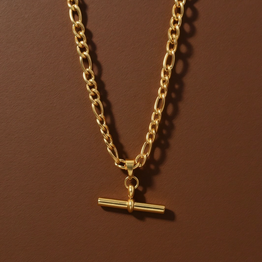 Lira T Bar Necklace